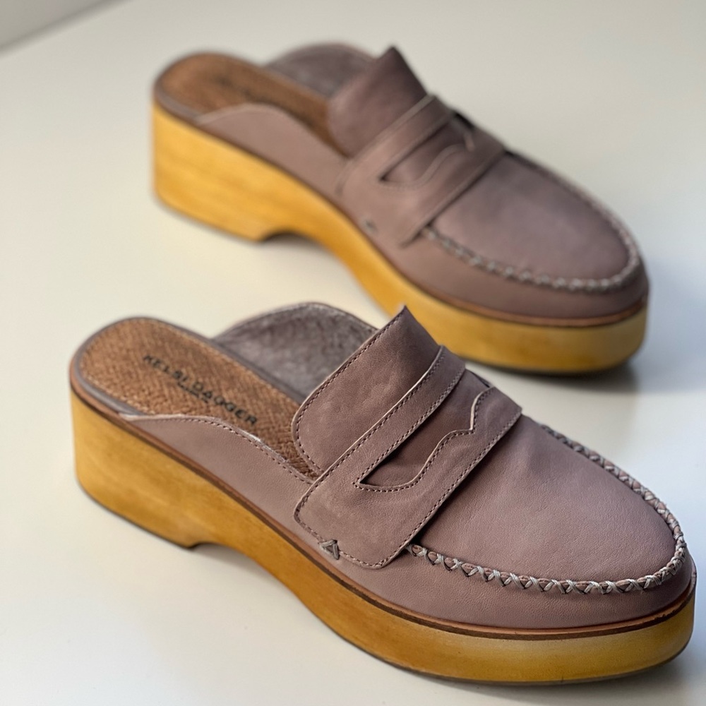 Taupe Kelsi Dagger Platform Clogs size 9